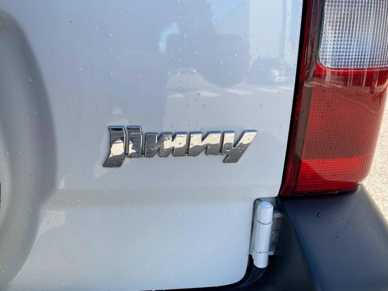 SUZUKI Jimny d’occasion à vendre à LA GARDE chez AUTO SERVICE VAROIS 83 (Photo 13)