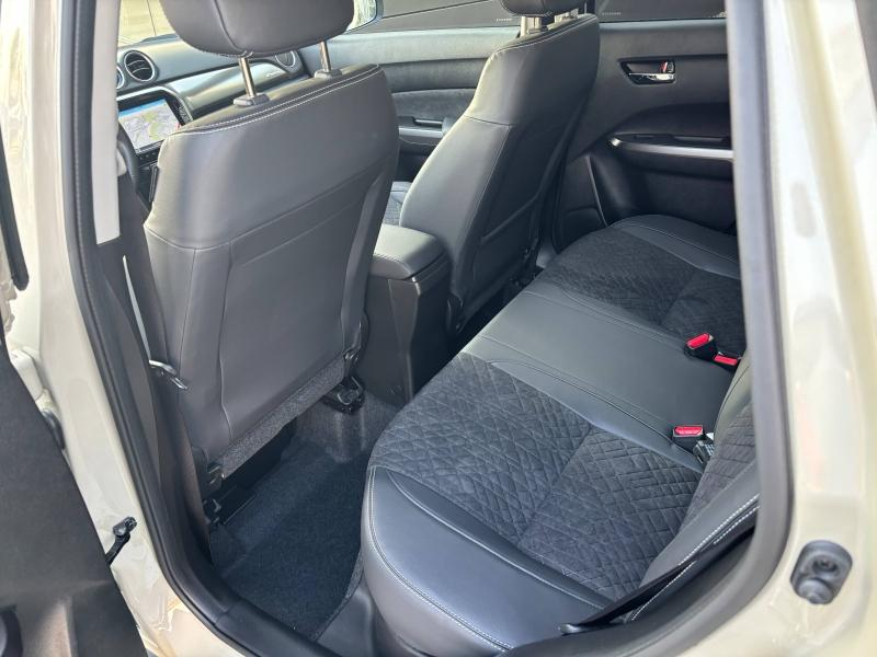SUZUKI Vitara d’occasion à vendre à LA GARDE chez AUTO SERVICE VAROIS 83 (Photo 8)
