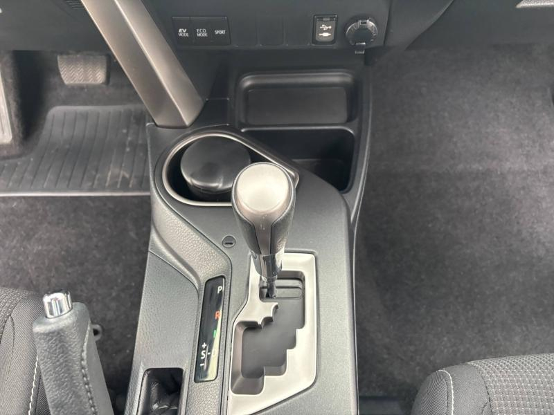 agency.seo.links.detann.title TOYOTA RAV4 d’occasion à vendre à LA GARDE chez AUTO SERVICE VAROIS 83 (Photo 16)