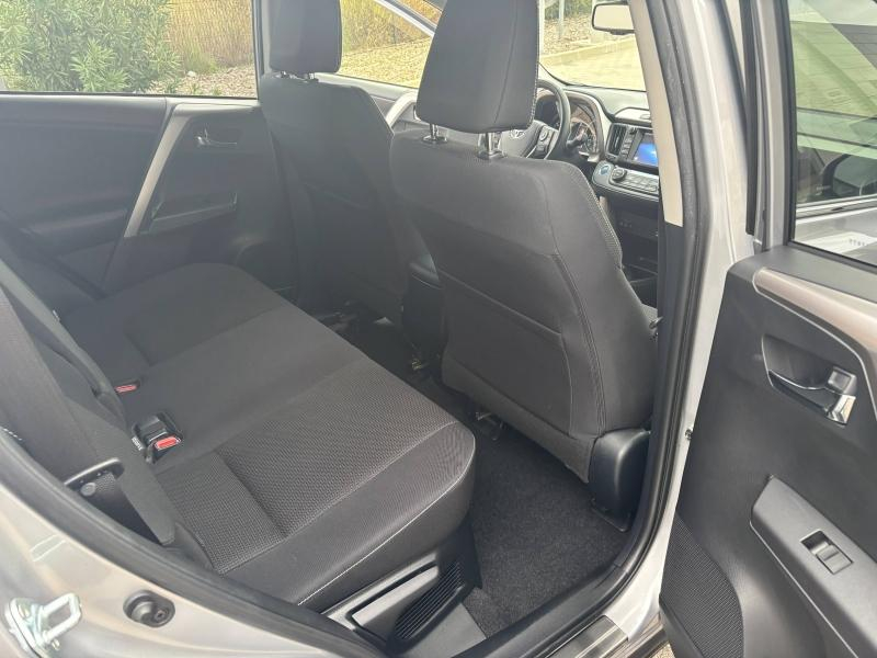 agency.seo.links.detann.title TOYOTA RAV4 d’occasion à vendre à LA GARDE chez AUTO SERVICE VAROIS 83 (Photo 20)