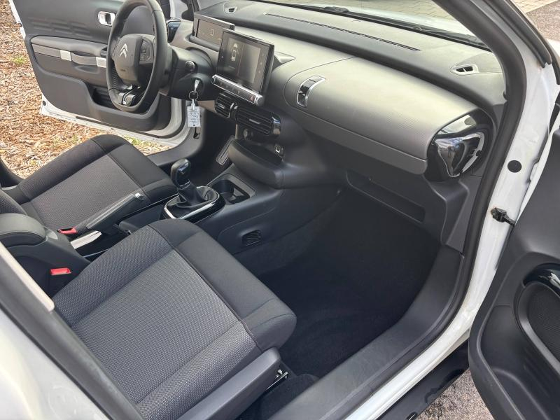 agency.seo.links.detann.title CITROEN C4 Cactus d’occasion à vendre à LA GARDE chez AUTO SERVICE VAROIS 83 (Photo 12)