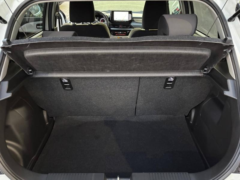 SUZUKI Swift d’occasion à vendre à LA GARDE chez AUTO SERVICE VAROIS 83 (Photo 18)