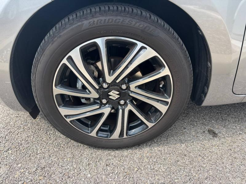 SUZUKI Swift d’occasion à vendre à LA GARDE chez AUTO SERVICE VAROIS 83 (Photo 9)