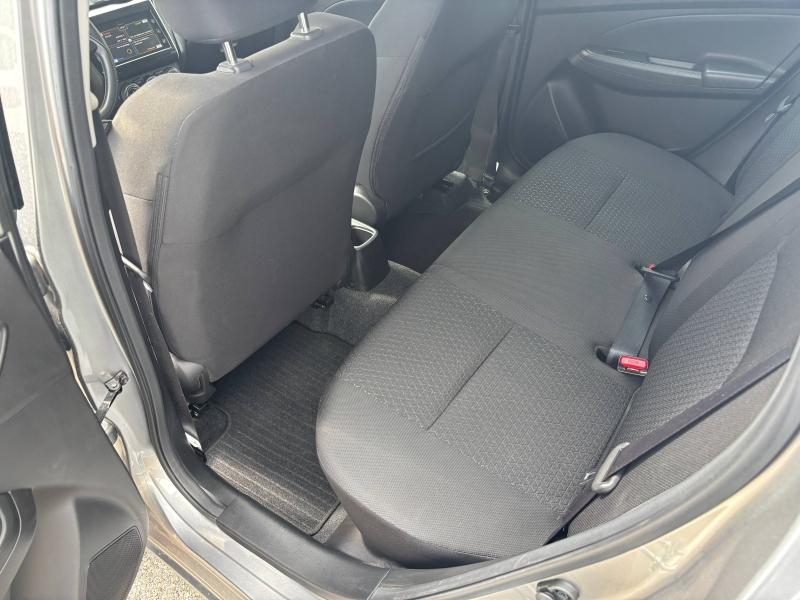 SUZUKI Swift d’occasion à vendre à LA GARDE chez AUTO SERVICE VAROIS 83 (Photo 16)