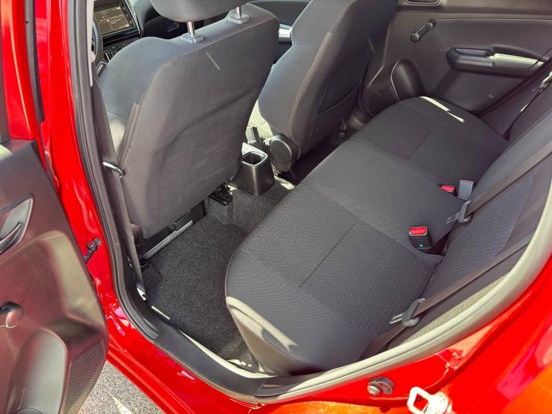 SUZUKI Swift d’occasion à vendre à LA GARDE chez AUTO SERVICE VAROIS 83 (Photo 18)