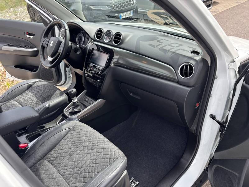 SUZUKI Vitara d’occasion à vendre à LA GARDE chez AUTO SERVICE VAROIS 83 (Photo 12)