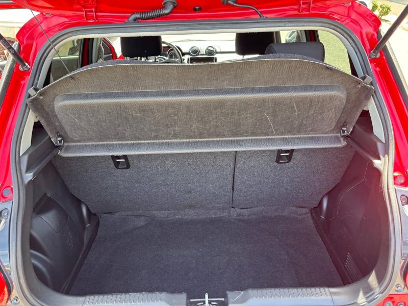 SUZUKI Swift d’occasion à vendre à LA GARDE chez AUTO SERVICE VAROIS 83 (Photo 19)